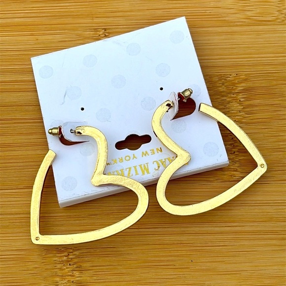 Brand New Isaac Mizrahi Gold Tone & Red Heart Shaped Drop Earrings Valentines - Picture 9 of 11